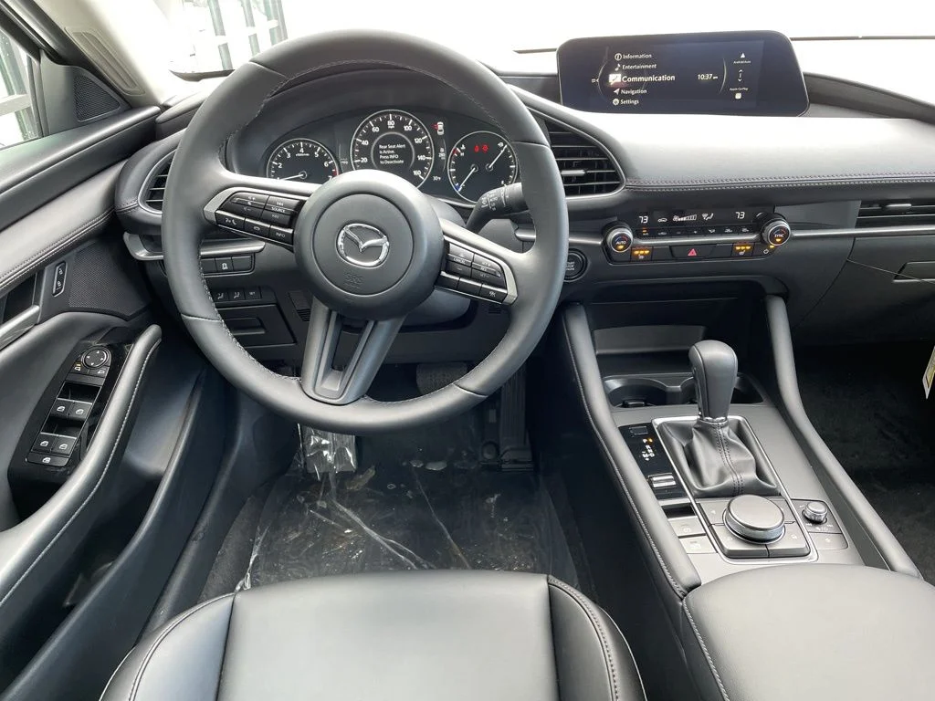New 2026 Snowflake White Pearl Mazda 2.5 S Preferred image 15