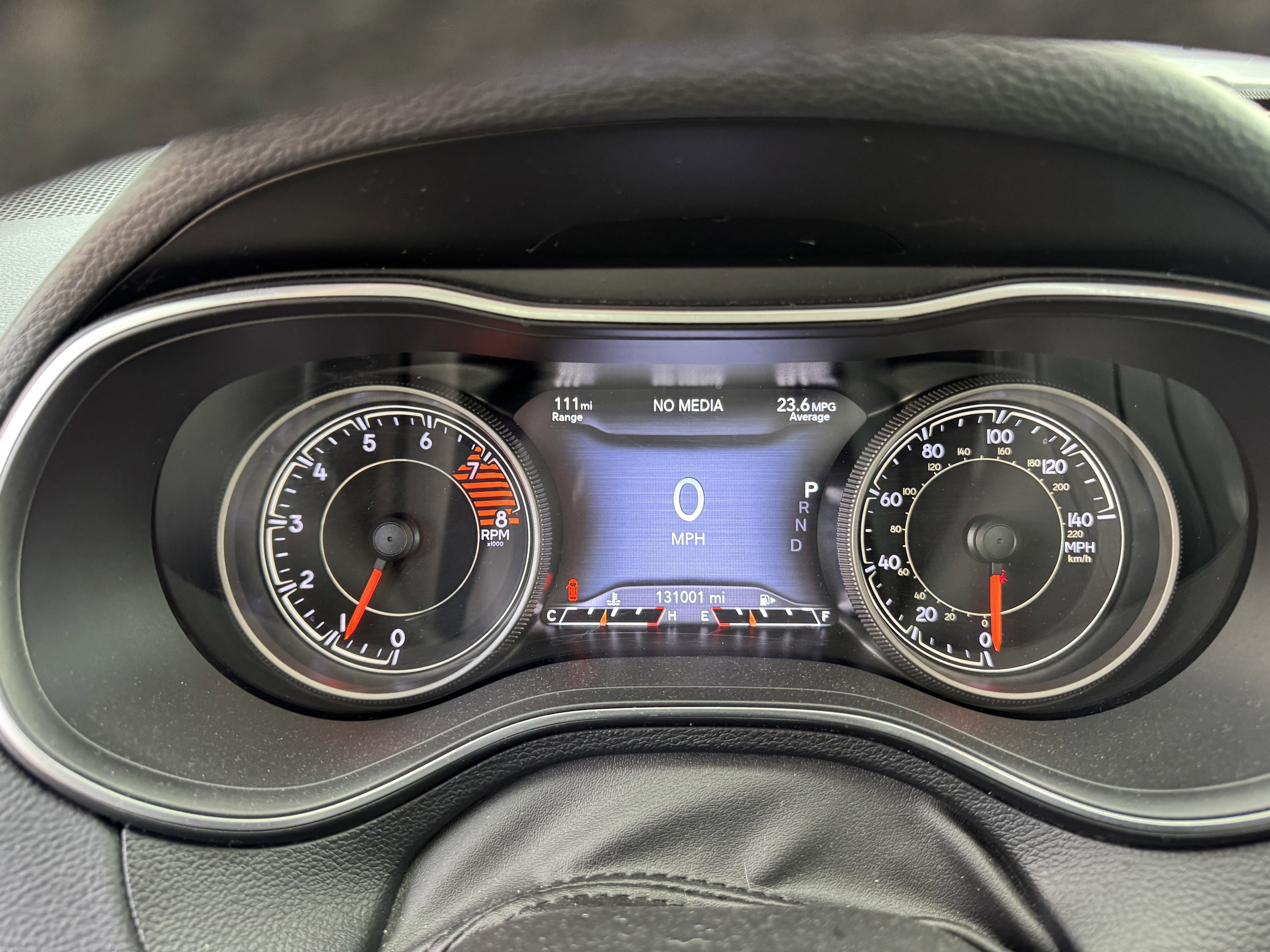 Used 2019 Diamond Black Crystal Pearlcoat Jeep Limited image 8