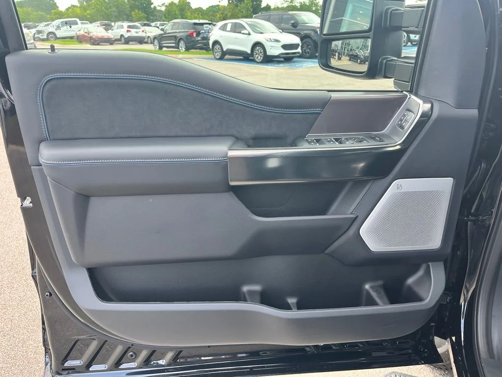 New 2026 Black Ford Platinum image 12