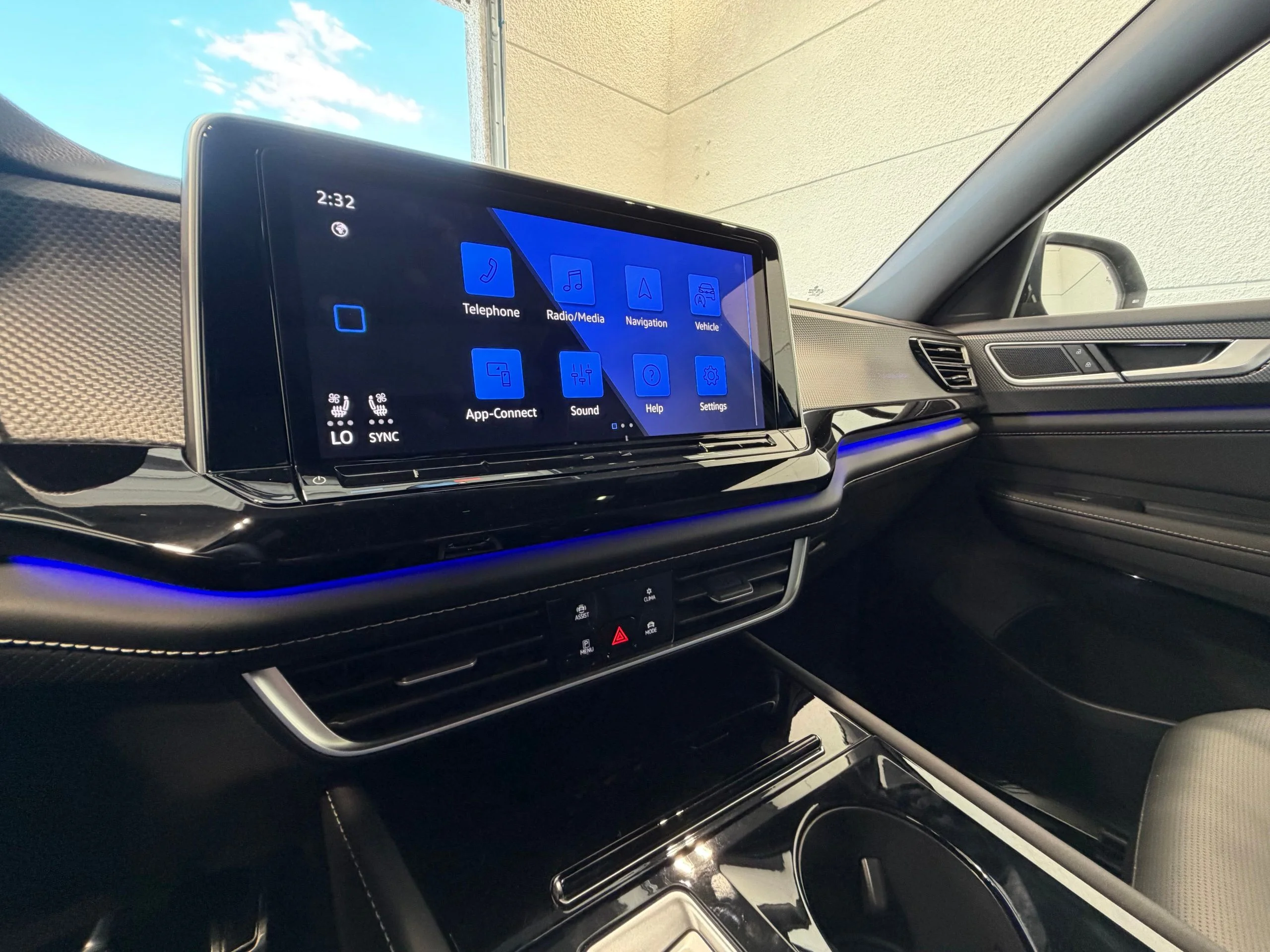 2026 Volkswagen Atlas Cross Sport SEL R-LINE - Photo 41