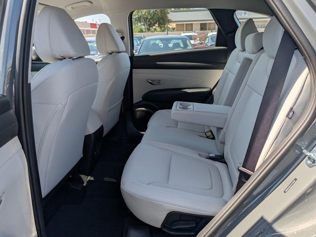 New 2026 Gray Hyundai SE FWD image 16