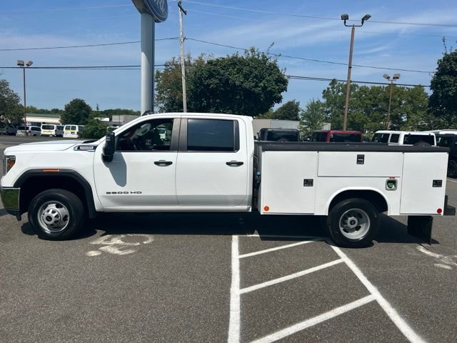 Used 2023 Summit White GMC Pro image 4