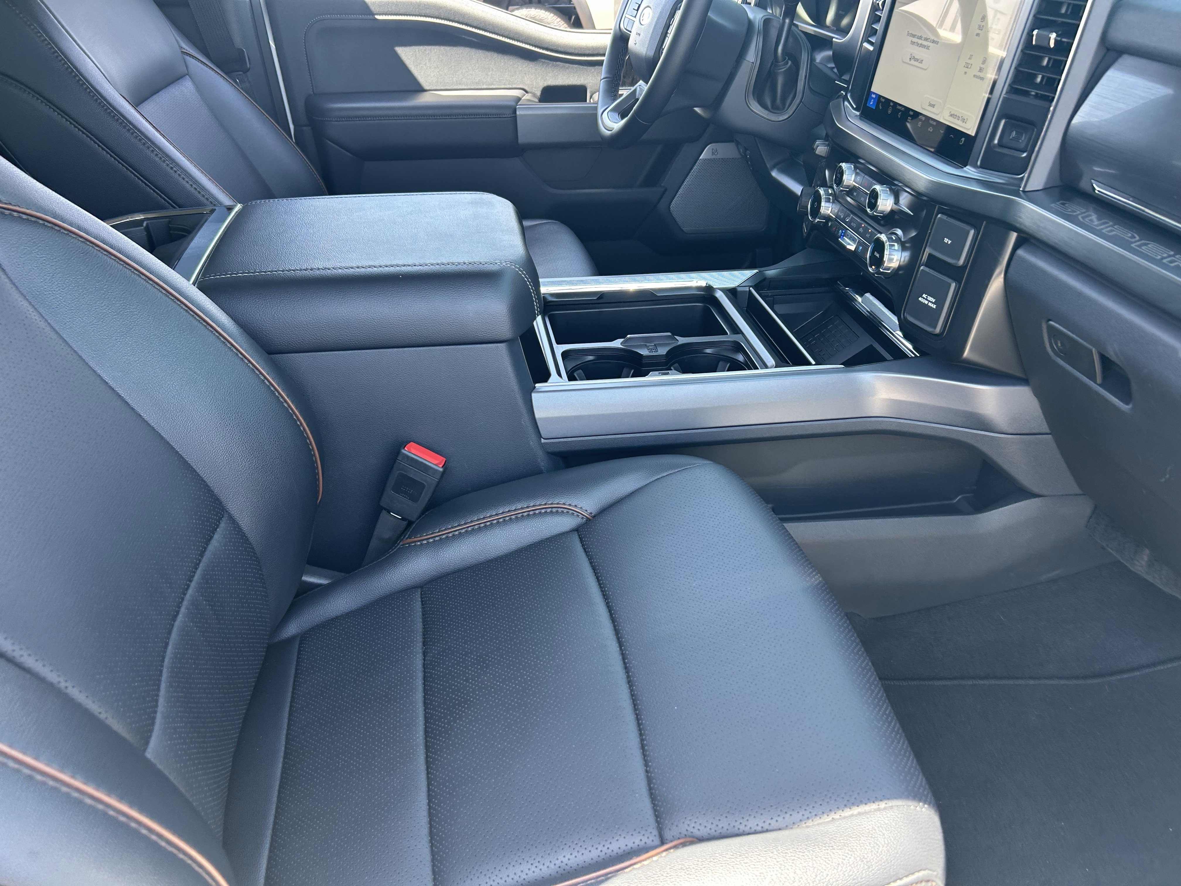 2025 Ford F-250 Super Duty XL - Photo 11