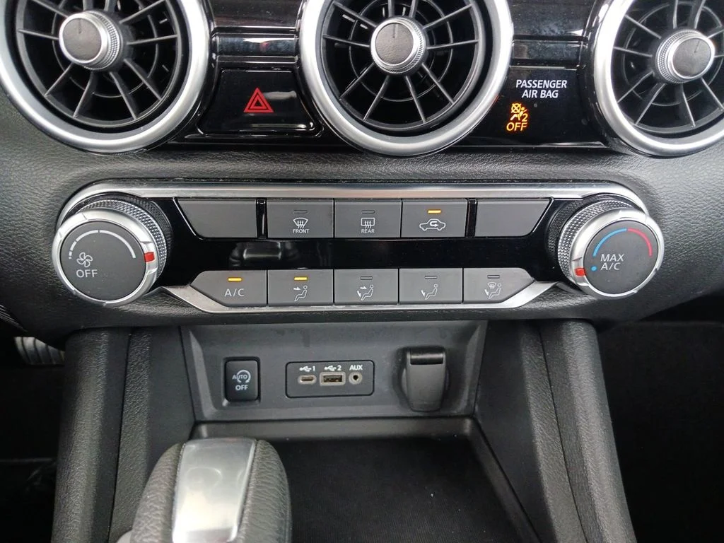 Used 2025 Gray Nissan SV image 23