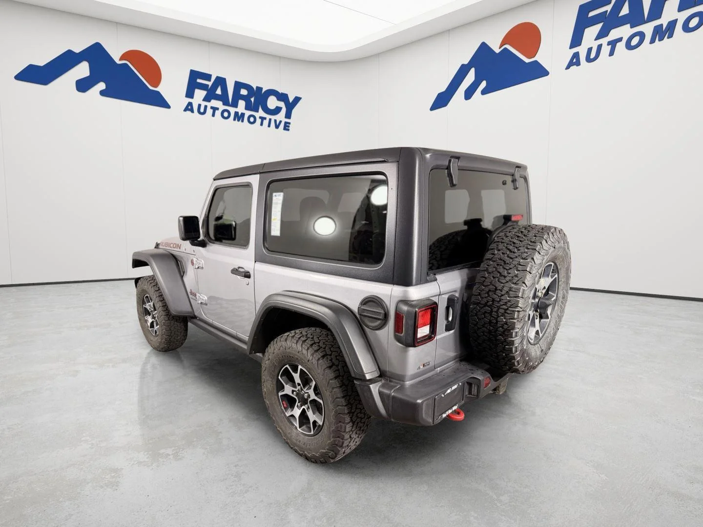 Used 2021 Billet Silver Metallic Clearcoat Jeep Rubicon image 3