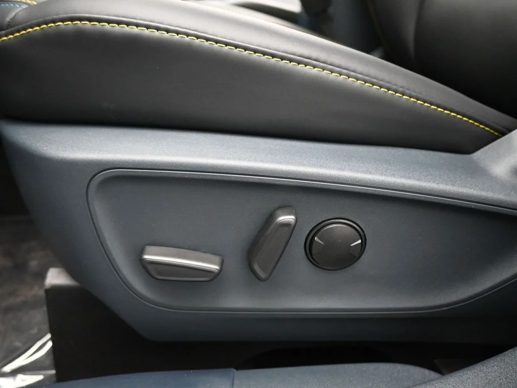 New 2026 Carbonized Gray Metallic Ford Lobo Standard image 10
