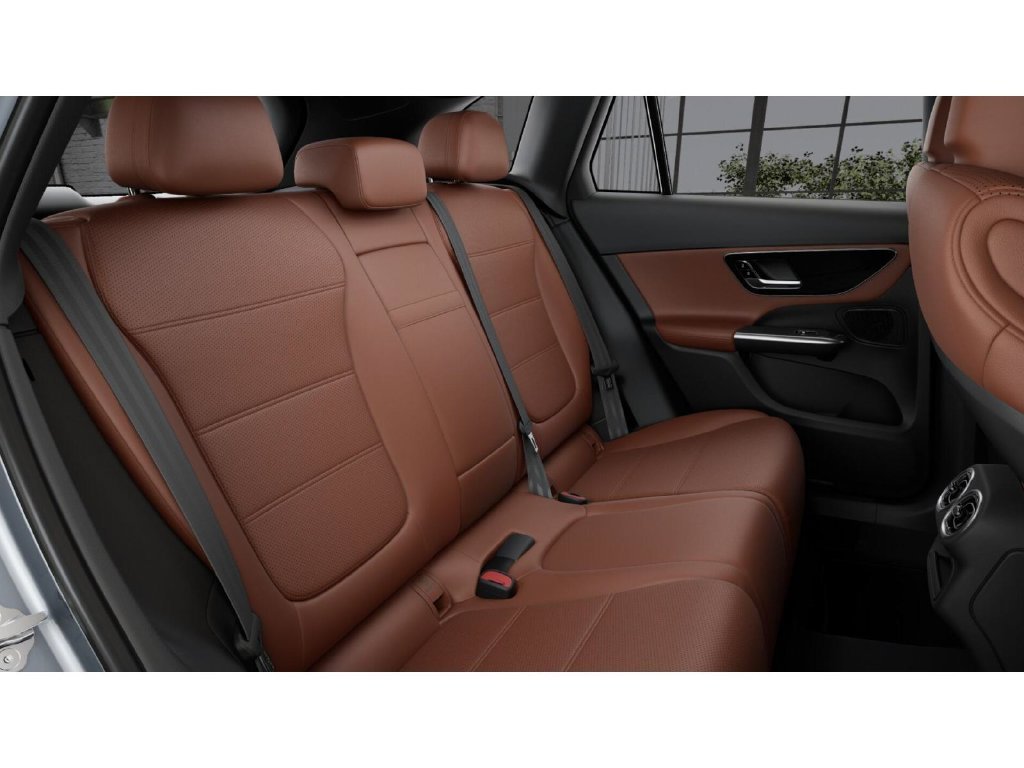 New 2027 Cirrus Silver Metallic Mercedes-Benz GLC 300 image 47