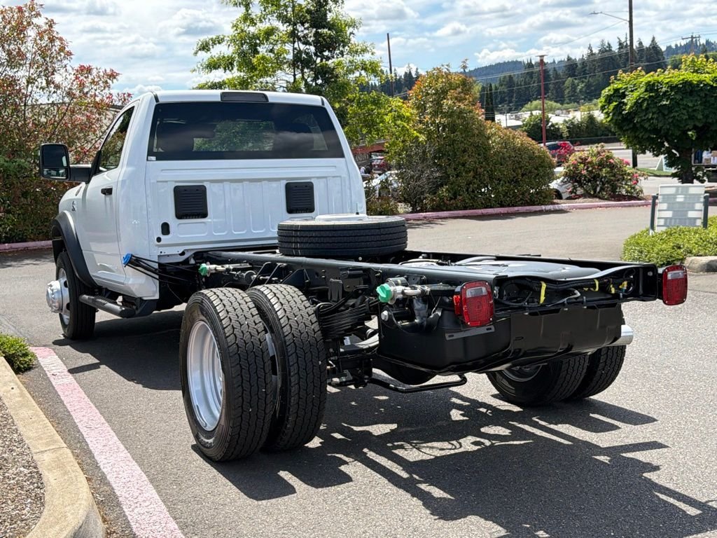 New 2026 Bright White Clearcoat RAM Tradesman image 5