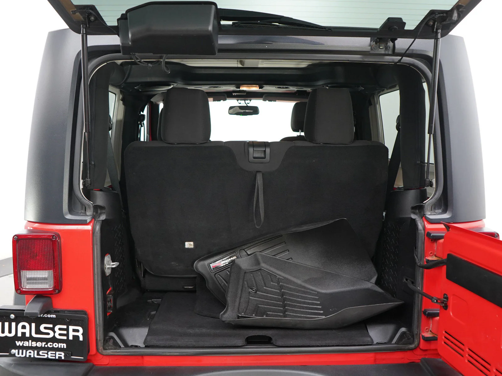Used 2013 Rock Lobster Clearcoat Jeep Sport image 13