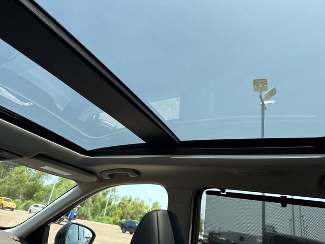 Used 2021 Black Nissan SV image 22
