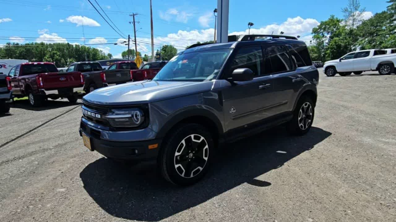 Used 2024 Carbonized Gray Ford Outer Banks image 4