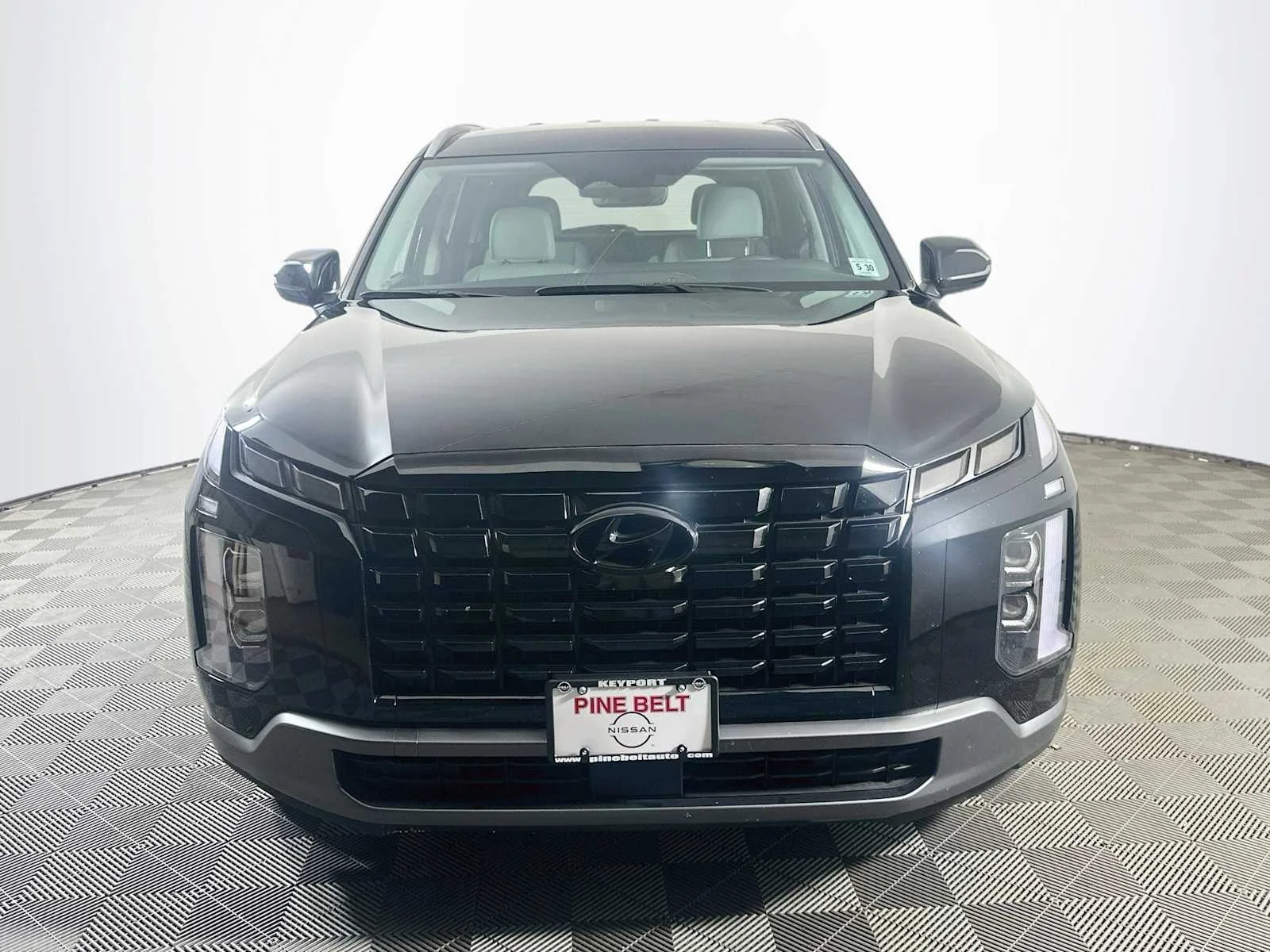 Used 2025 Abyss Black Pearl Hyundai SEL image 2