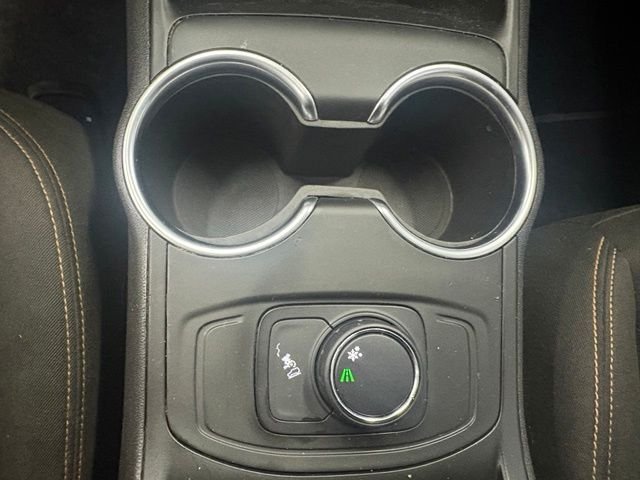 Used 2018 Gray GMC SLE image 29