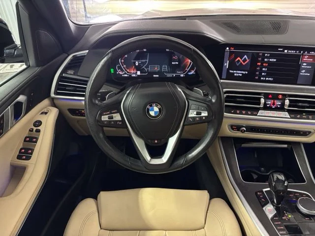 Used 2022 Black BMW sDrive40i image 17