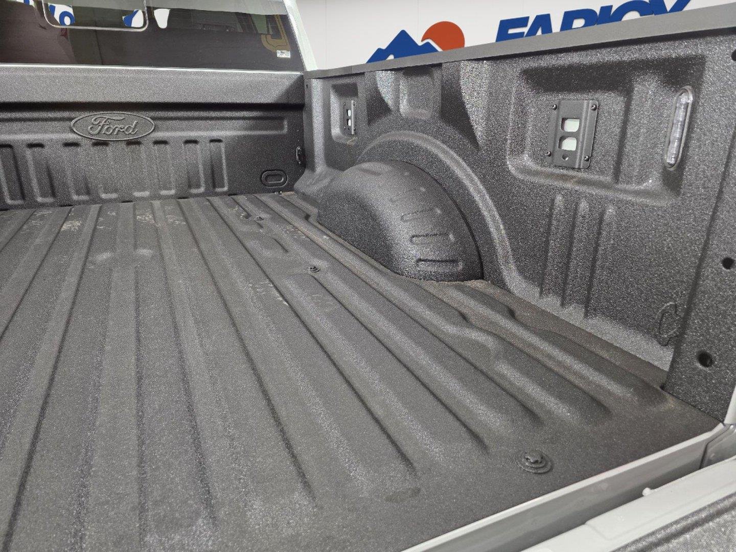 2026 Ford F-250 Super Duty XLT - Photo 8