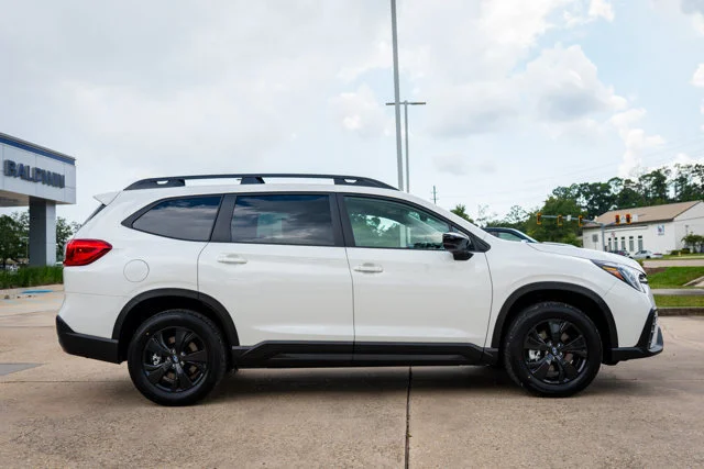 New 2027 Crystal White Pearl Subaru Premium image 20