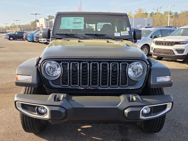 New 2026 Black Clear-Coat Exterior Paint Jeep Sport image 2