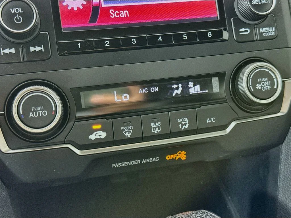 Used 2018 Gray Honda LX image 17