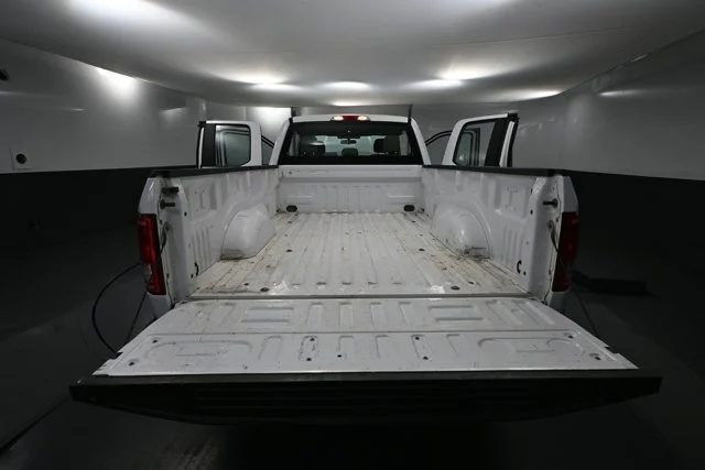 Used 2016 White Ford XL image 28
