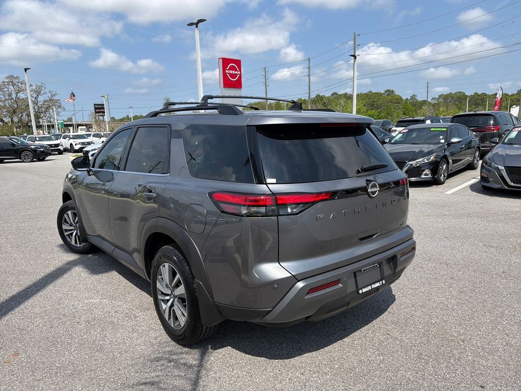 New 2026 Nissan Pathfinder SL 4D Sport Utility