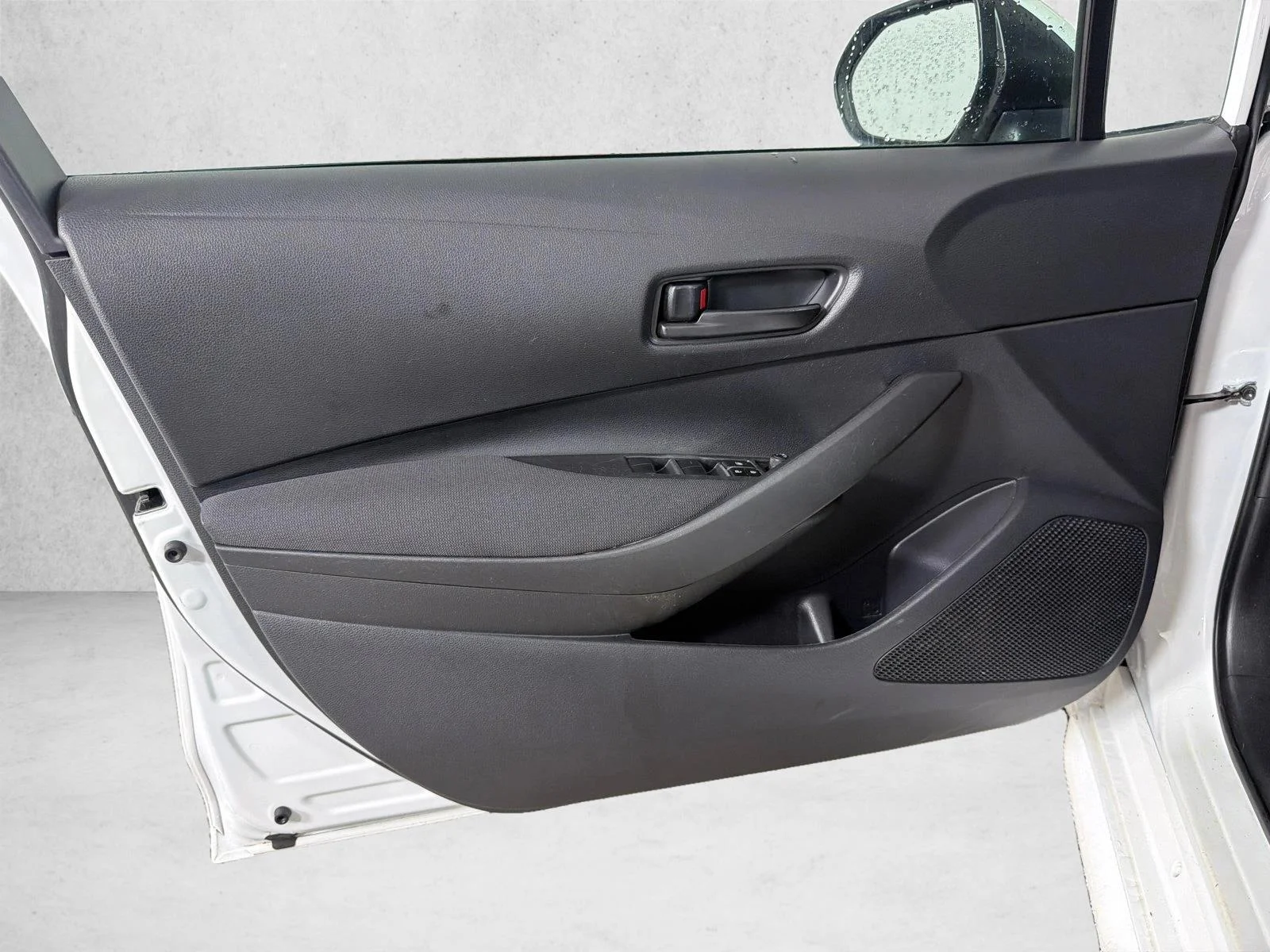 Used 2023 Gray Toyota LE image 10