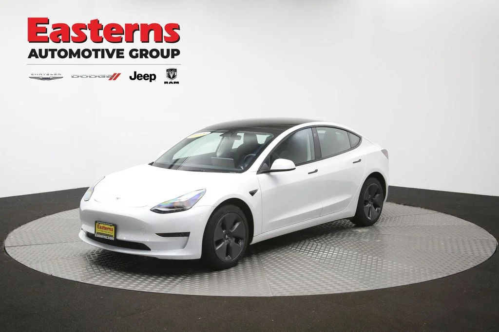Used 2023 White Tesla Base image 54