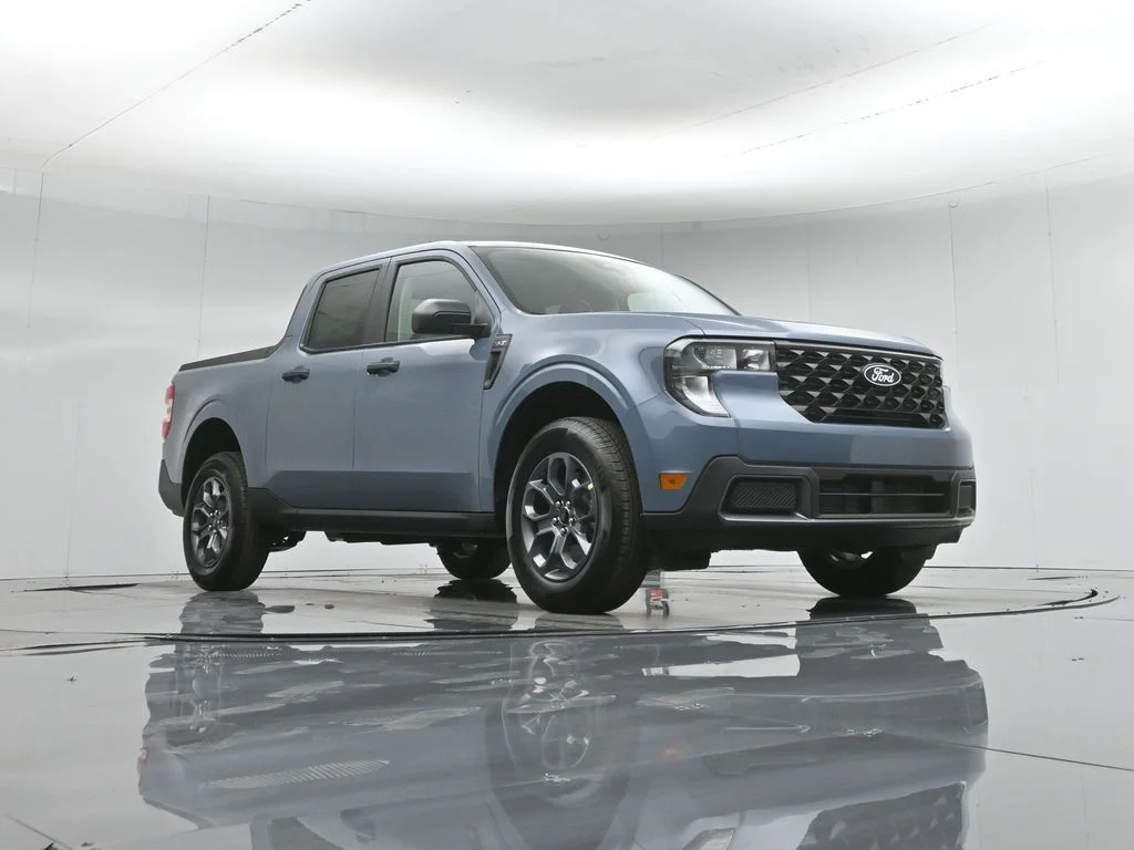 New 2026 Gray Ford XLT image 44