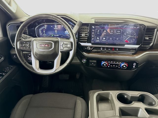 Used 2024 Summit White GMC SLE image 21