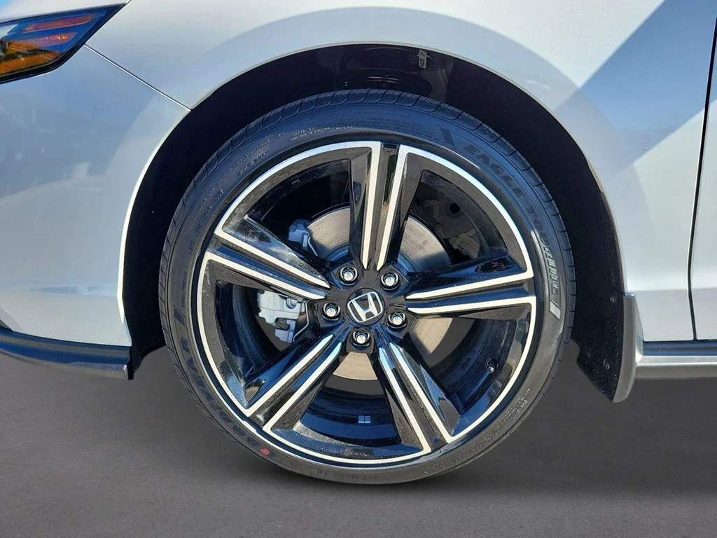 New 2026 Platinum White Pearl Honda Sport image 9