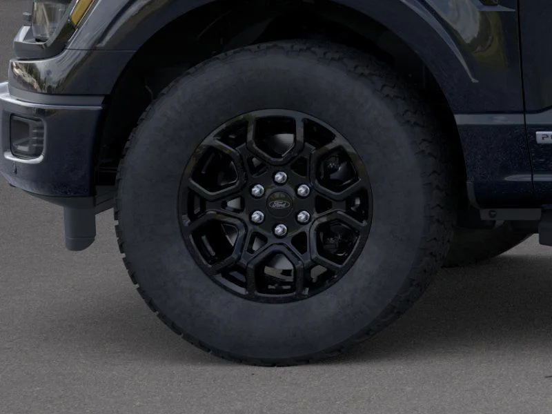 New 2026 Agate Black Metallic Ford XLT image 19
