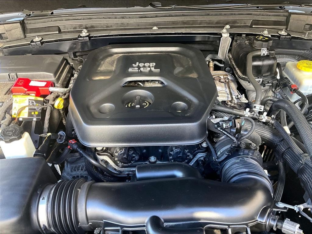 Used 2021 Gray Jeep Unlimited Sahara image 29