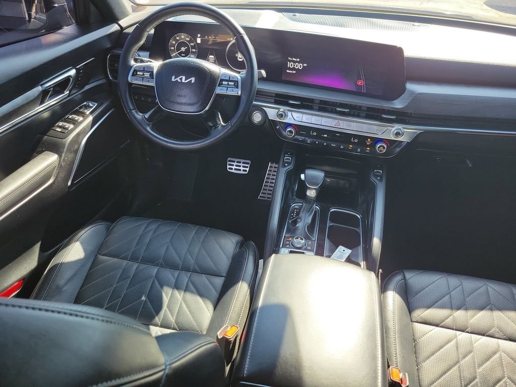 Certified Used 2023 Ebony Black Kia SX Prestige X-Line image 27