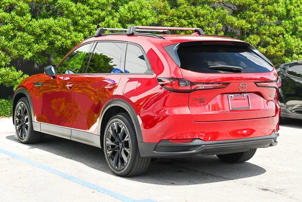 Certified Used 2026 Red Mazda 3.3 Turbo Premium image 6