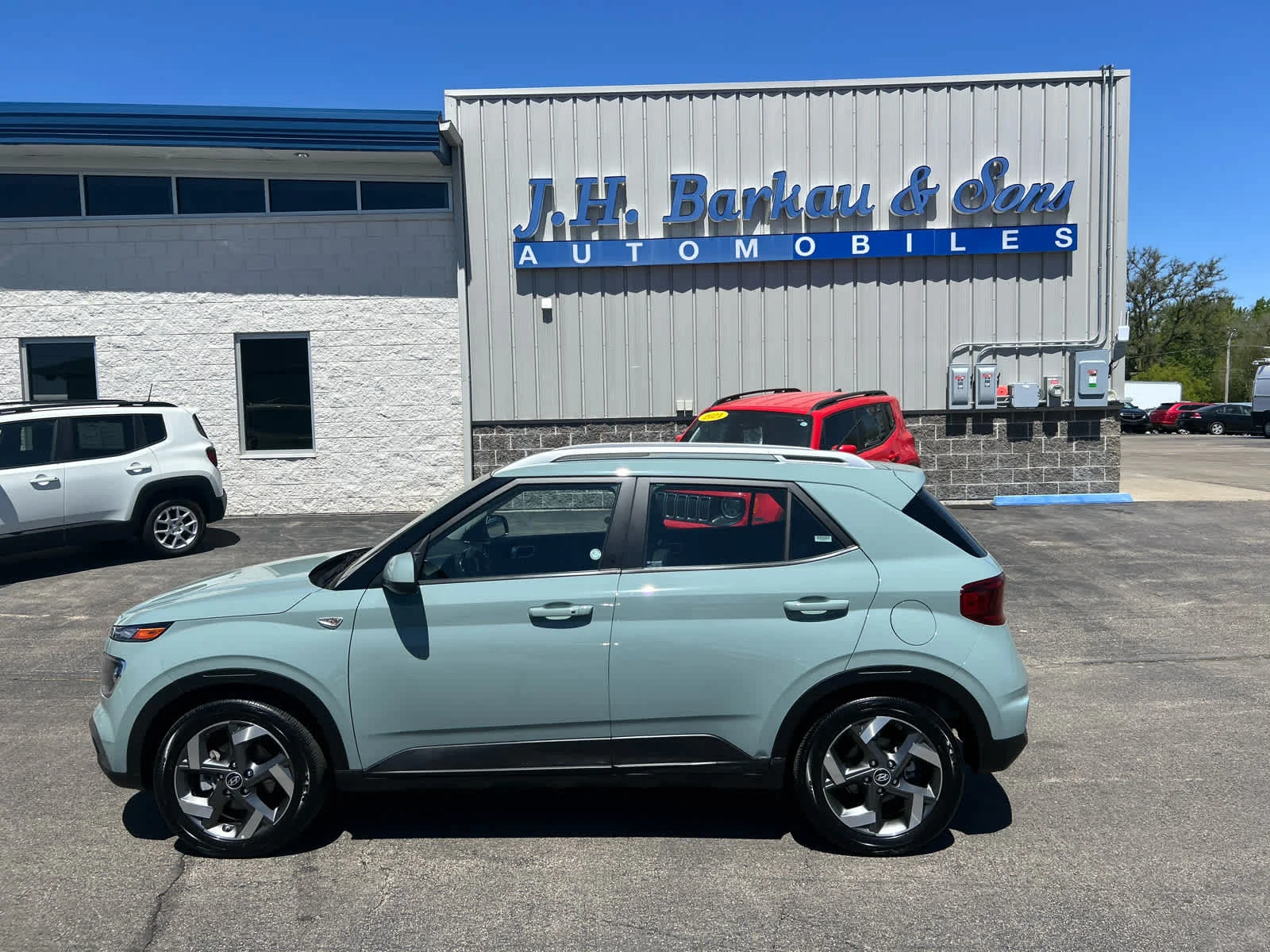 Used 2025 Mirage Green Hyundai SEL image 7
