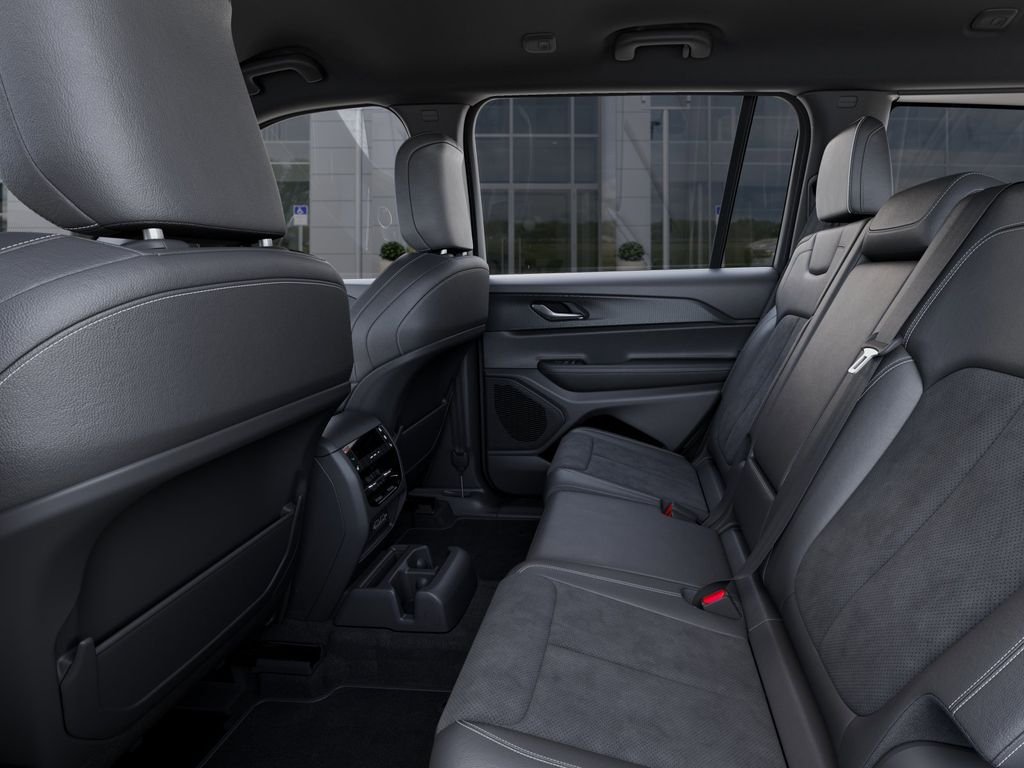 2025 Jeep Grand Cherokee L Altitude - Photo 23