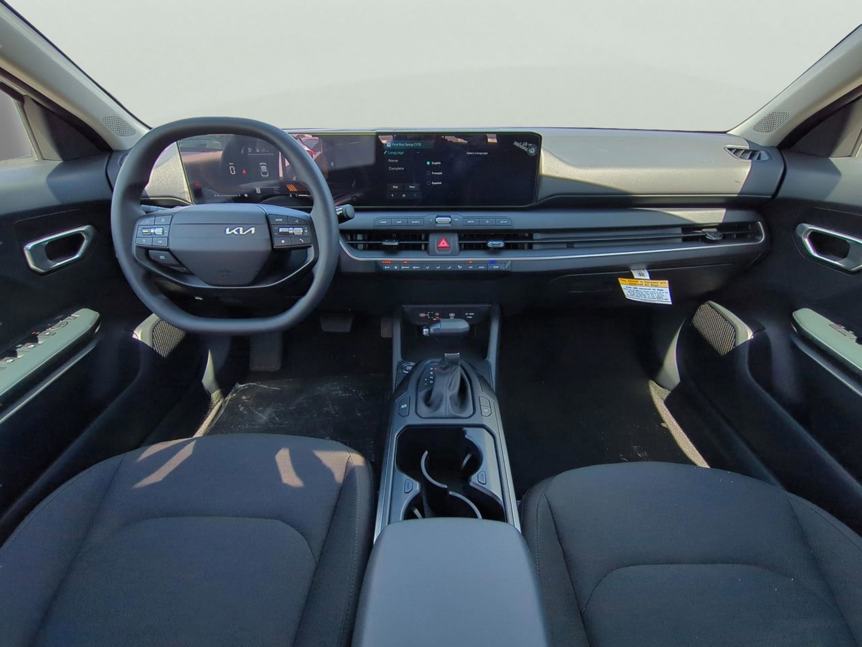 New 2026 Snow White Pearl Kia LXS image 16