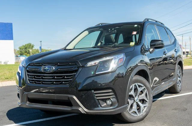 2024 Subaru Forester Premium