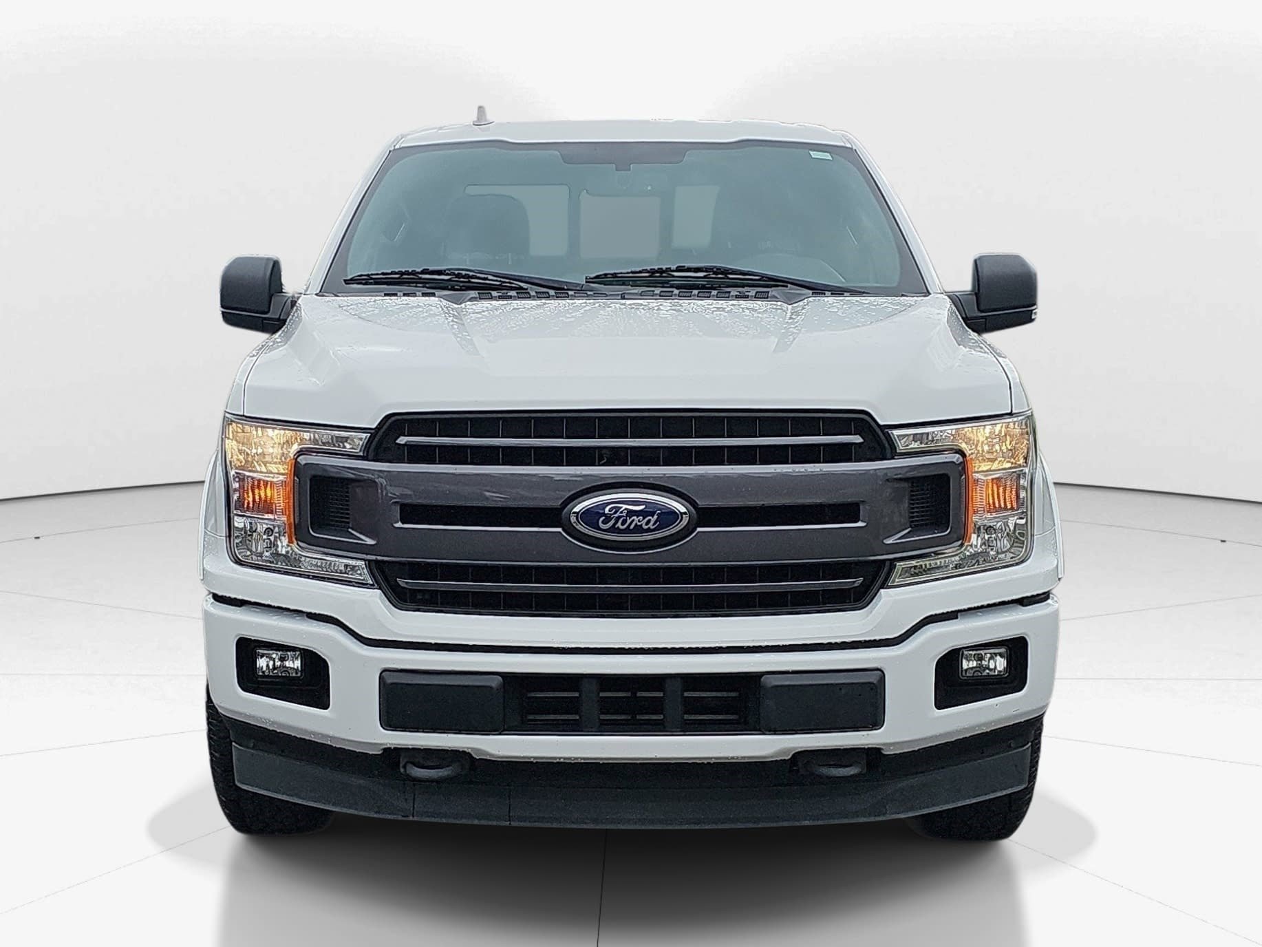 Used 2018 Oxford White Ford XLT image 8