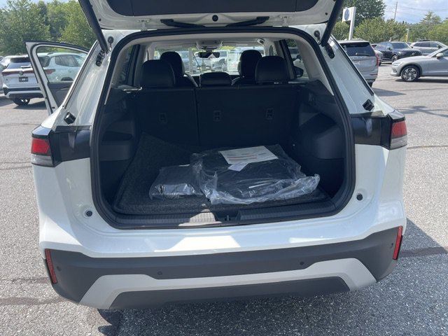 New 2026 Pure White Volkswagen 2.0T SE image 11