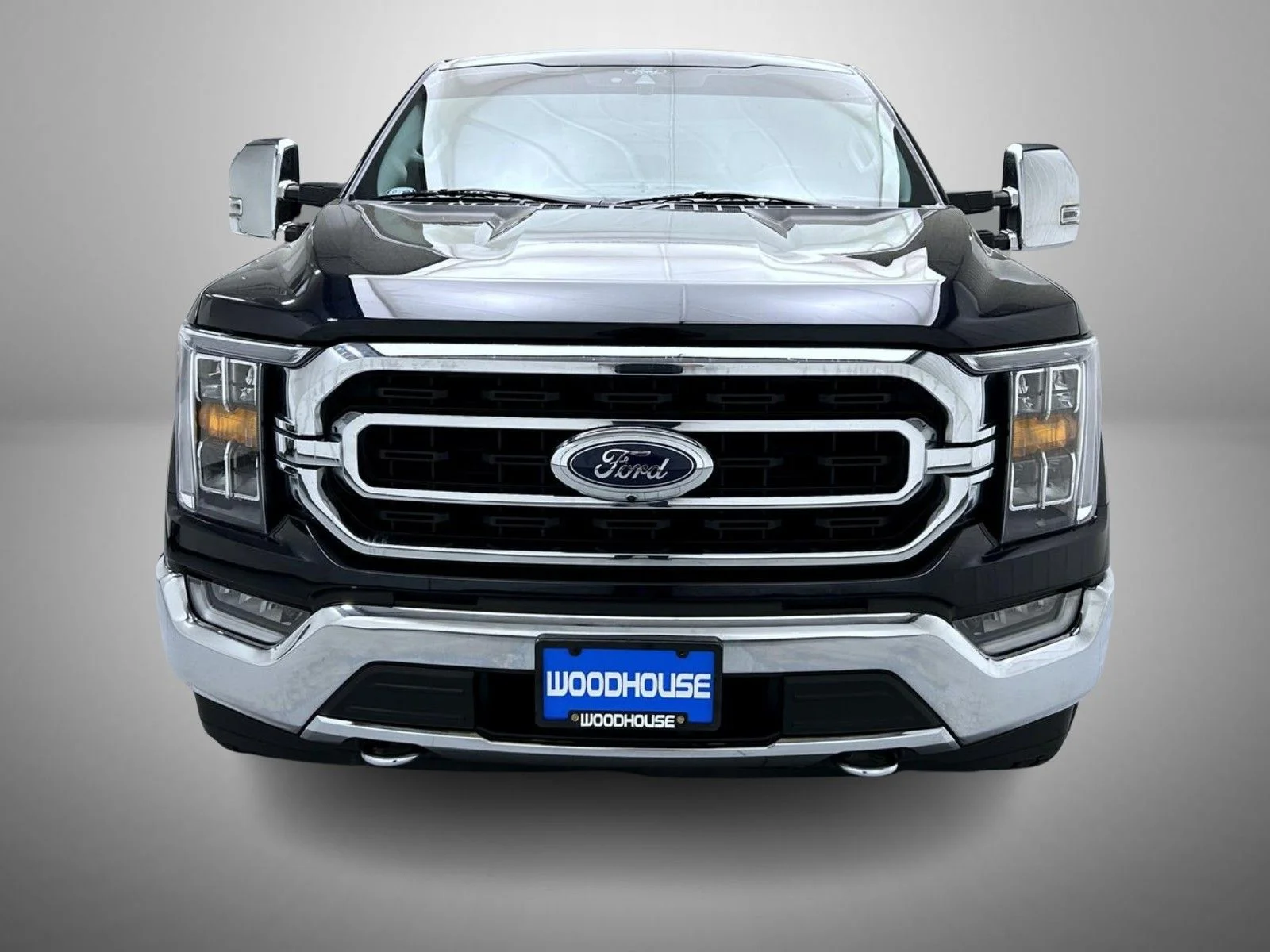 Used 2021 Blue Ford XLT image 2