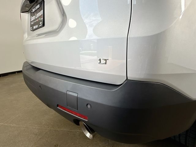 Used 2020 Silver Chevrolet LT image 37