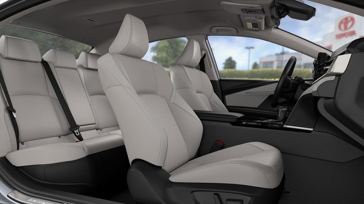 New 2026 Ocean Gem Toyota XLE image 33