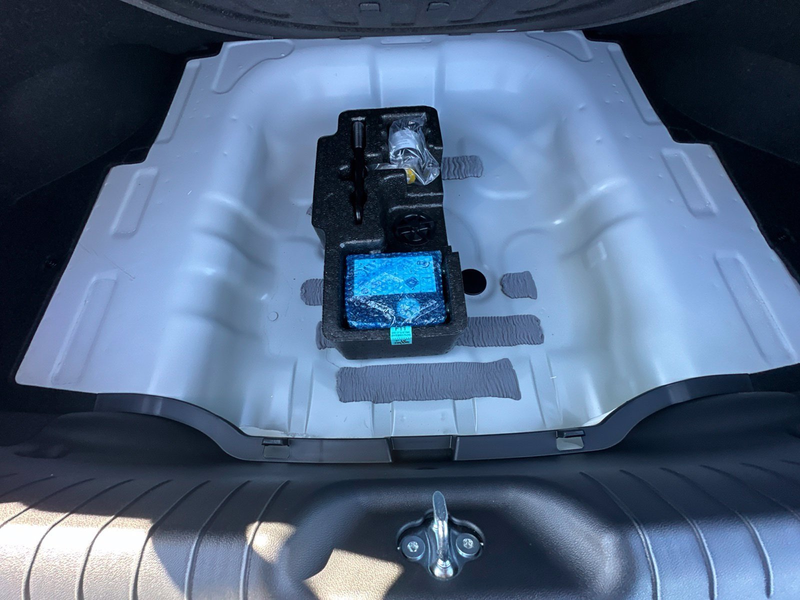 New 2026 White Hyundai Limited image 19