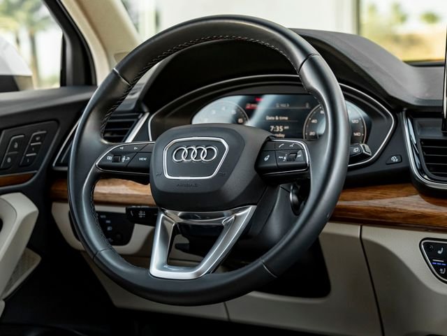 Used 2023 Glacier White Audi 45 S line Premium image 22
