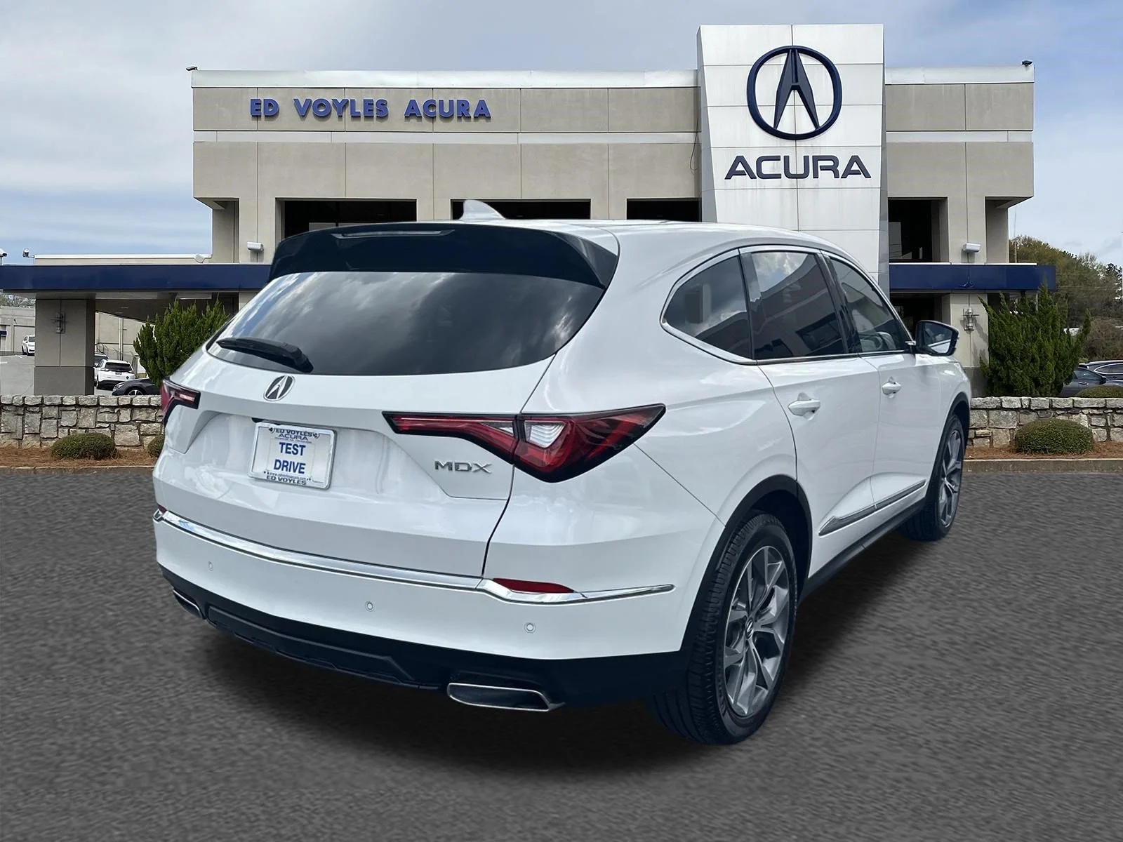 Certified Used 2024 Platinum White Pearl Acura w/Technology Package image 5