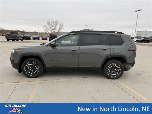 New 2026 Sting-Gray Clear-Coat Exterior Paint Jeep Limited image 2
