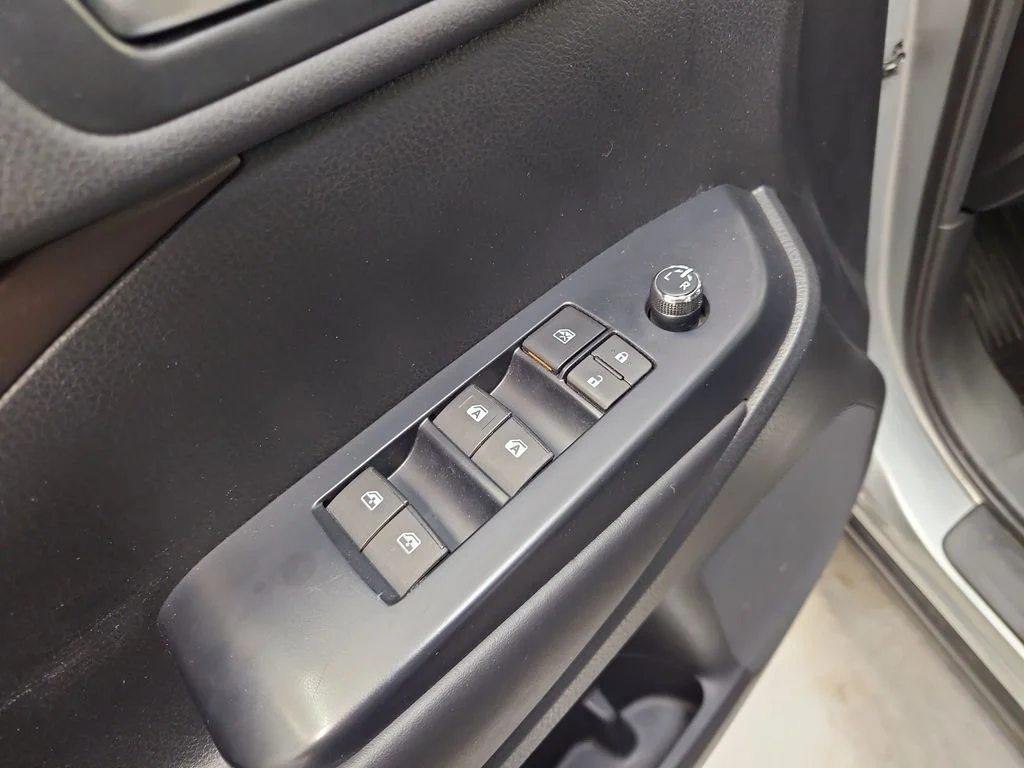 Certified Used 2019 Silver Toyota XLE image 15