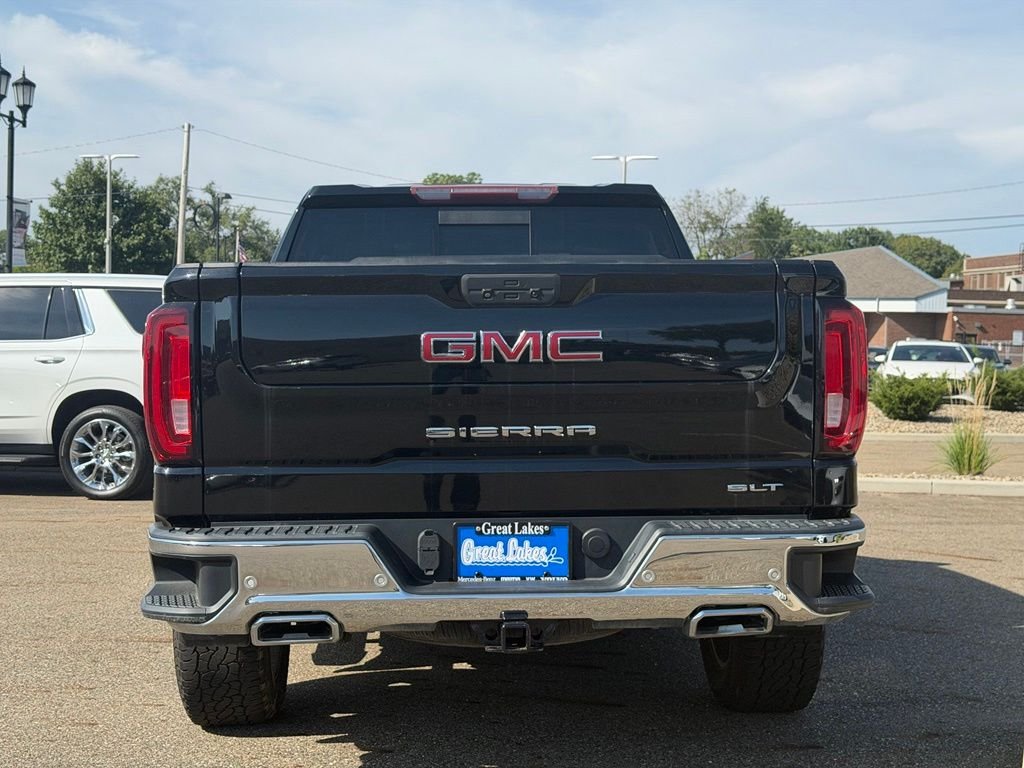 Used 2020 Black GMC SLT image 4