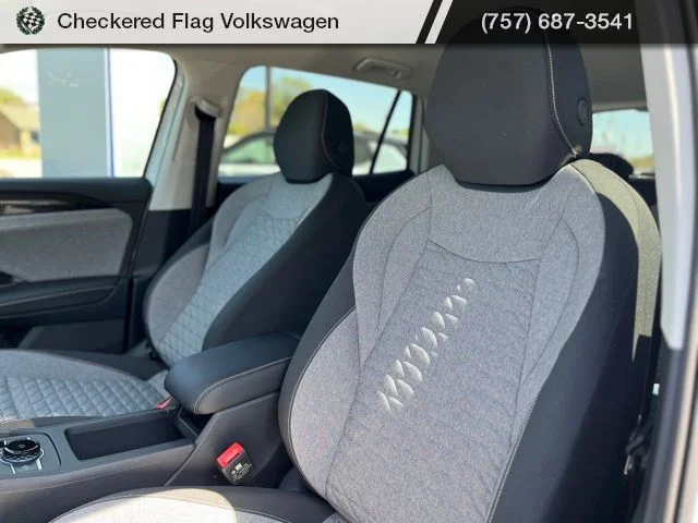New 2026 White Volkswagen 2.0T S image 19