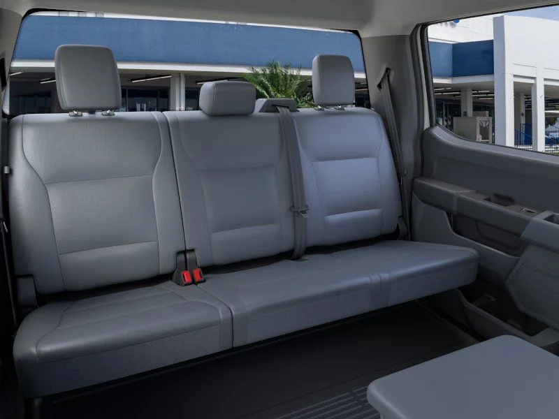 New 2026 Oxford White Ford XL image 11